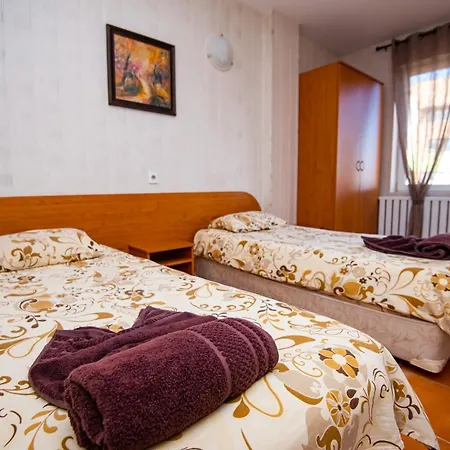 семеен надежда 2* رازلوغ