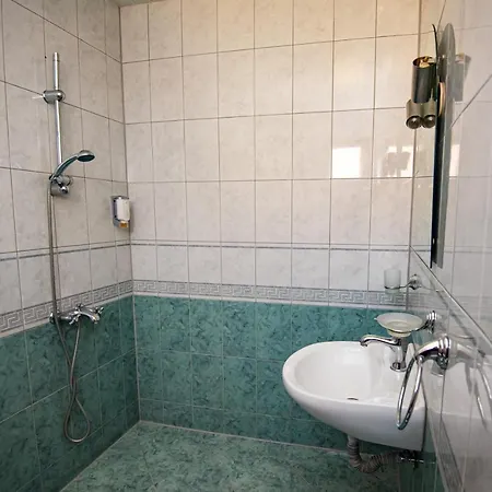 семеен надежда 2*