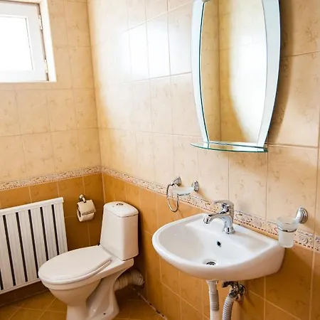 Aparthotel семеен надежда 2*