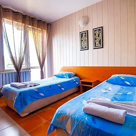 семеен надежда Aparthotel 2*